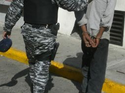 Además de las detenciones, los policías aseguraron armas de fuego, cartuchos abastecidos, radios de transmisión y varios teléfonos celulares. EL INFORMADOR/ARCHIVO