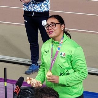 Rebeca Valenzuela gana oro en lanzamiento de bala parapanamericano