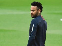 El delantero brasileño quema sus últimas velas. AFP