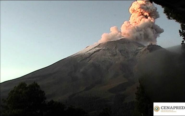 Protección Civil detalló que el Semáforo de Alerta Volcánica del Popocatépetl se mantiene en Amarillo Fase 2. TWITTER / @CNPC_MX