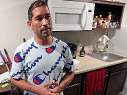 José Santiago ahora permanece en un refugio temporal en Orlando, a la espera del azote del huracán. AP/J. Raoux