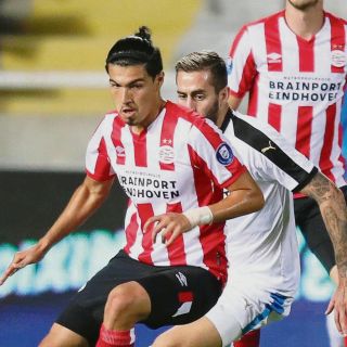 Gutiérrez y el PSV avanzan tras destrozar al Apollon