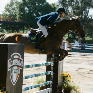 Carlos Rodolfo Molina se lleva la moña verde en la prueba estelar