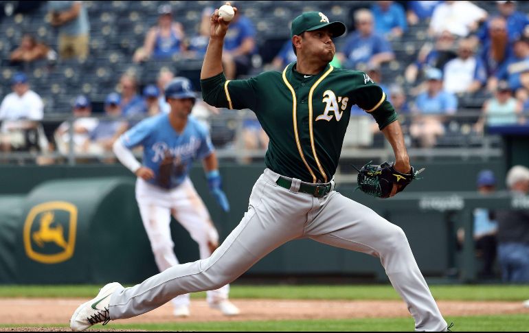 La entrada que lazó el rexicano contribuyó al resultado final. AFP