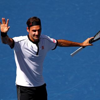 Serena Williams y Federer avanzan a octavos de final del US Open