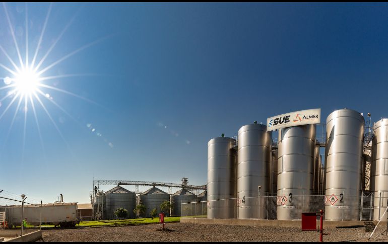 Inauguran tanques de almacenamiento de grado alimenticio