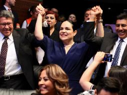 Mónica Fernández Balboa del Partido de Movimiento Regeneración Nacional (Morena), fue electa por el pleno del Senado de la República, presidenta de la mesa directiva para el segundo año de la 64 Legislatura. NTX/ J. Lira