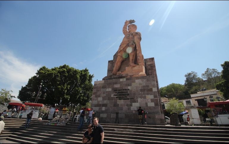 Guanajuato. El monumento al Pípila “premia” a quienes escalan hasta sus faldas con una hermosa vista. EL INFORMADOR / F. González