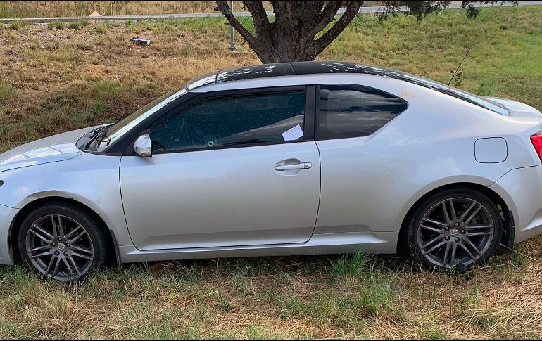 Imagen que muestra a uno de los vehículos afectados con impactos de bala. AFP/E. Villanueva