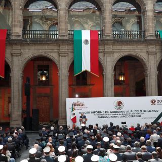 AMLO agradece a empresarios por acuerdo en gasoductos