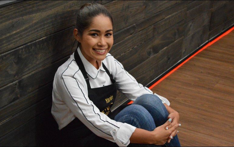 La cocinera se despidió entre lágrimas recordando la mala relación que tuvo con algunos de sus compañeros. TWITTER / @YaninChefMx