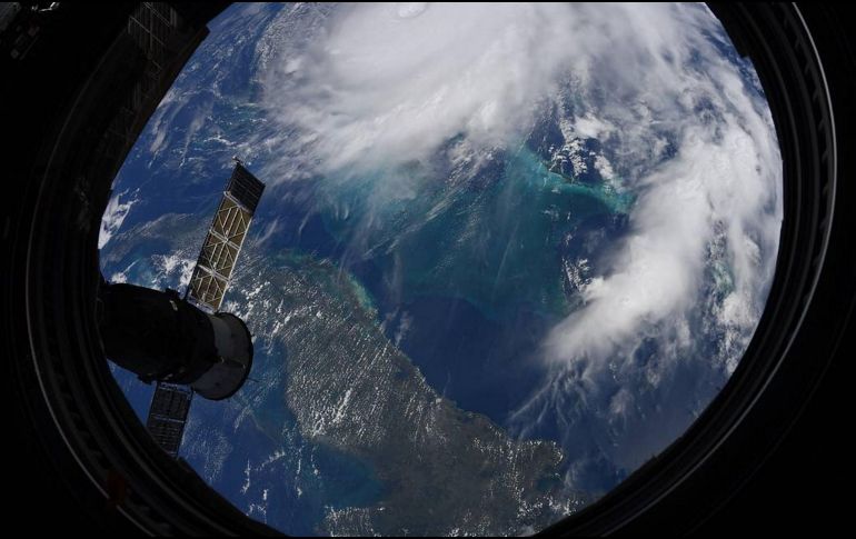 El huracán “Dorian” sobre las islas Bahamas rumbo a las costas estadounidenses. NOTIMEX