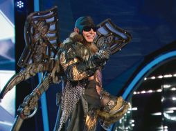 El cantante se caracterizó como un abejorro durante el programa “¿Quién es la máscara?”. CORTESÍA / TELEVISA