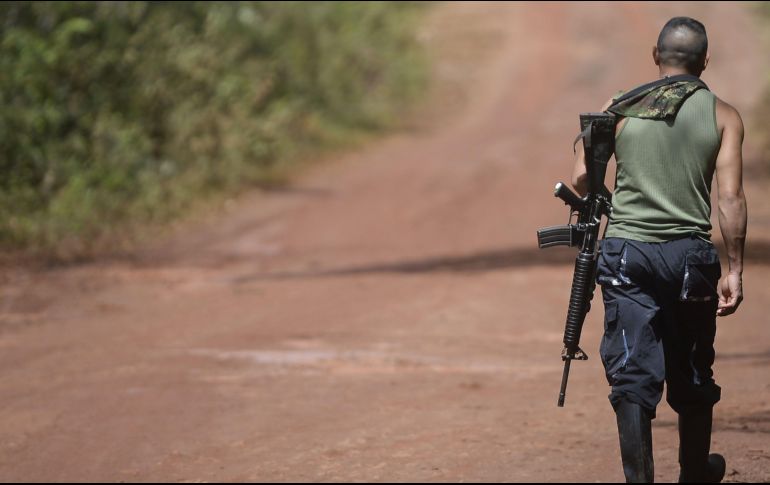 La semana pasada, los excomandantes guerrilleros Iván Mérquez y Jésus Santrich anunciaron públicamente su retorno a las armas alegando traición a los acuerdos de paz. AFP/Archivo