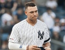 El toletero de los Yankees luce decepcionado tras la derrota de su equipo ante los Rangers de Texas. AFP