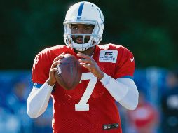 El mariscal de campo firmó por dos temporadas y 30 millones de dólares con los Colts. AP