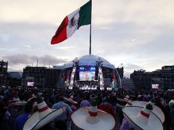 La verbena popular comenzará aproximadamente a las 16:0 horas del 15 de septiembre; el 16 de septiembre se llevará a cabo el desfile por las calles de la capital del país. NTX / ARCHIVO
