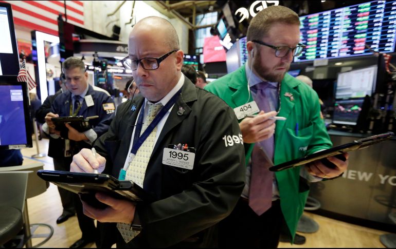 El NYSE Composite avanza 32.85 puntos (0.26 por ciento) al colocarse en 12 mil 736.88 unidades. AP / ARCHIVO