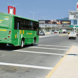 Ordenan caos vial en Colón y Periférico Sur