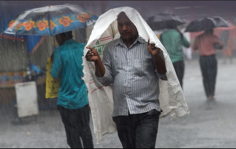 Durante la mañana y por la tarde habrá combinación de nubes y sol, mientras que para la noche habrá nubes dispersas y con probalidad de lluvia con actividad eléctrica. AFP / I. Mukherjee