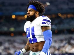 ''Zeke'' se ausentó todo el campamento de entrenamiento y no realizó la pretemporada con los Vaqueros; viajó a Los Cabos, Baja California, y ahí se preparó físicamente por cuenta propia. TWITTER / @dallascowboys