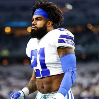 Ezekiel Elliott renueva con Cowboys por seis años y 90 MDD