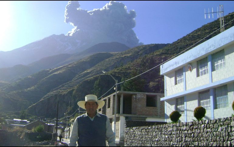 El volcán, de cinco mil 672 metros de altura, está situado en medio de la Cordillera Volcánica, en la región de Moquegua. EFE/ARCHIVO