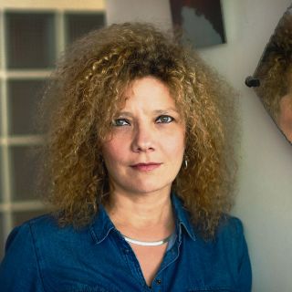 El mundo de Karla Suárez es un pañuelo