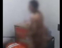 Un video de la tortura contra un joven ha sido difundido en redes sociales y aplicaciones como WhatsApp.