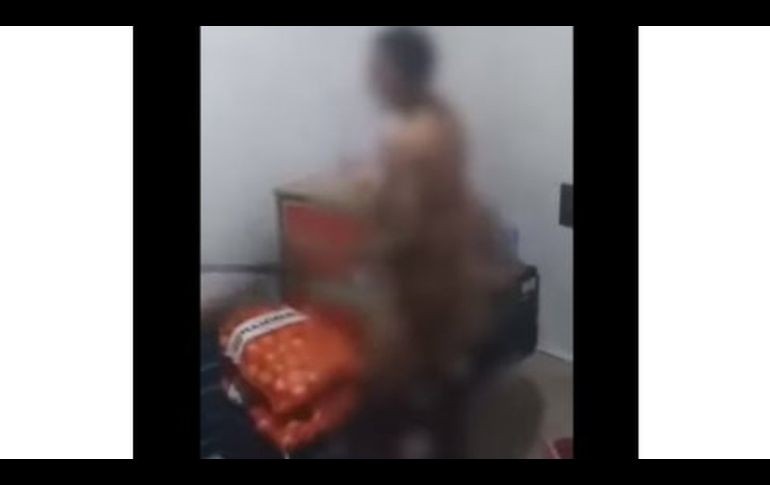 Un video de la tortura contra un joven ha sido difundido en redes sociales y aplicaciones como WhatsApp.