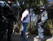 Pérez Payeras (imagen) y Orellana Cordón fueron trasladados para su extradición a la base del Ejército en el aeropuerto internacional de Ciudad de Guatemala. TWITTER/@mingobguate
