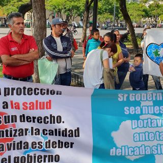 Protestan por falta de medicamentos contra el cáncer