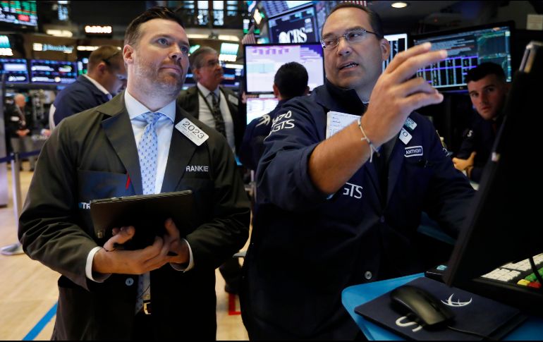 Bancos como JPMorgan Chase y Citigroup subieron más del dos por ciento al aumentar el rendimiento de los bonos del Tesoro de Estados Unidos. AP/R. Drew