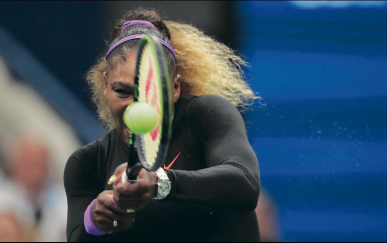 La tenista requirió de poco más de una hora para eliminar a la ucraniana Elina Svitolina. AP