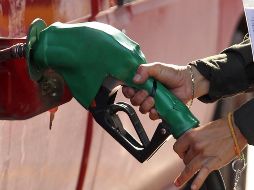 El estímulo fiscal para la gasolina de menos de 92 octanos (Magna) será de 12.72 por ciento, mayor al 10.35 por ciento previo. NTX / ARCHIVO