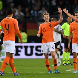 Holanda vence a Alemania en clasificación a la Eurocopa