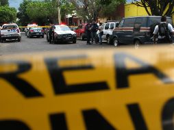 Personal de Servicios Médicos Municipales atendió al sujeto quien fue trasladado aún con vida a un centro de salud para recibir atención médica. EL INFORMADOR/ ARCHIVO