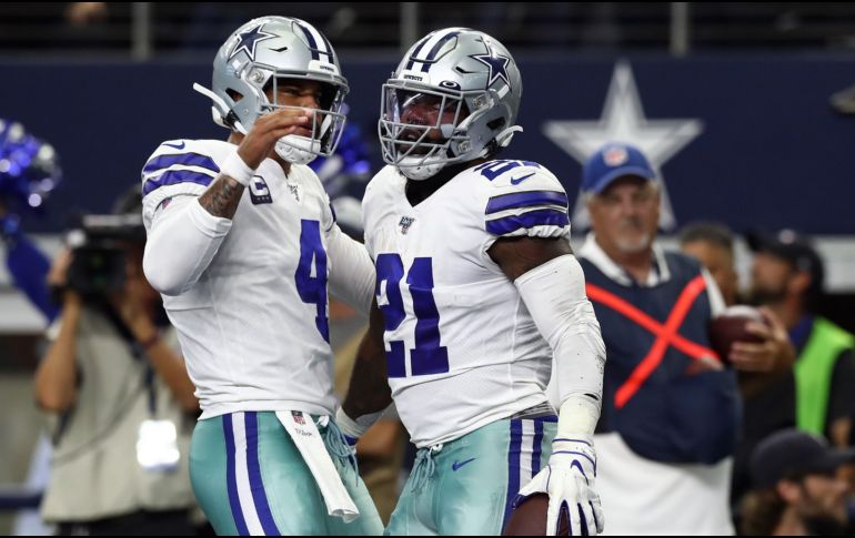 Dak Prescott empató el máximo de su carrera con cuatro pases de touchdown. AFP / R. Martinez