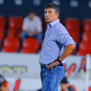 Siboldi ya trabaja en Cruz Azul para vencer a su ex equipo, Veracruz