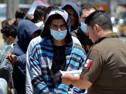 El Gobierno de EU pidió a México expandir el alcance de un programa por el que los inmigrantes que piden asilo en Estados Unidos deben esperar en territorio mexicano a que se tramite su solicitud. AP/ARCHIVO
