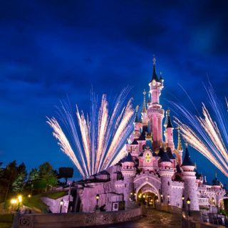 Frozen y Marvel, estrellas de la nueva temporada de Disneyland París