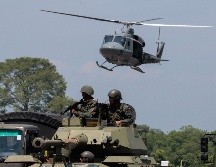 Para la operación nacional se espera la participación de más 150 mil militares y civiles uniformados, conocidos como milicias. AFP/S. Mendoza