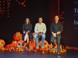 En la imagen, Tania Cortés, directora de Calaverandia; Ismael Sotelo de Bosques Urbanos Urbanos Guadalajara; y Marcos Jiménez, creador de Calaverandia. EL INFORMADOR / E. Barrera