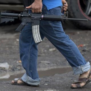 México exige a EU congelar el tráfico de armas