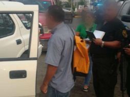 Los sujetos se llevaron la camioneta con las dos hijas del dueño del vehículo; las niñas de dos años iban en la parte trasera. ESPECIAL