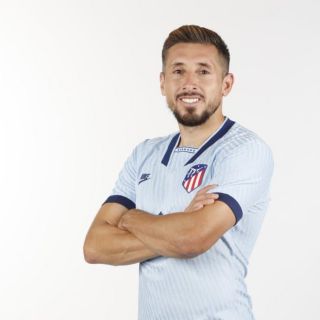 El azul celeste y la palabra Atleti dominan la tercera equipación de los colchoneros