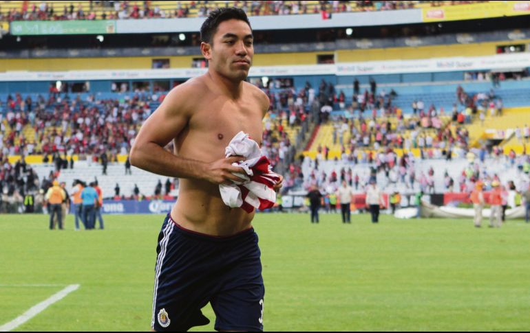 En la vuelta de los Cuartos de Final del Clausura 2015 Marco Fabián anotó un triplete, fue un Clásico que desbordó la pasión en el estadio Jalisco. IMAGO7