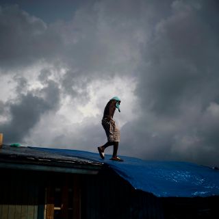 Tormenta tropical ''Humberto'' descarga lluvias en Bahamas