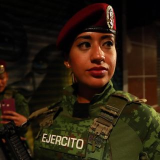 Todo listo en el Zócalo, para el Desfile Militar