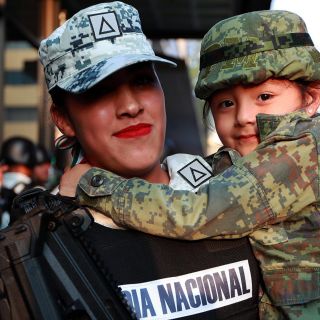 La Guardia Nacional desfila por primera vez